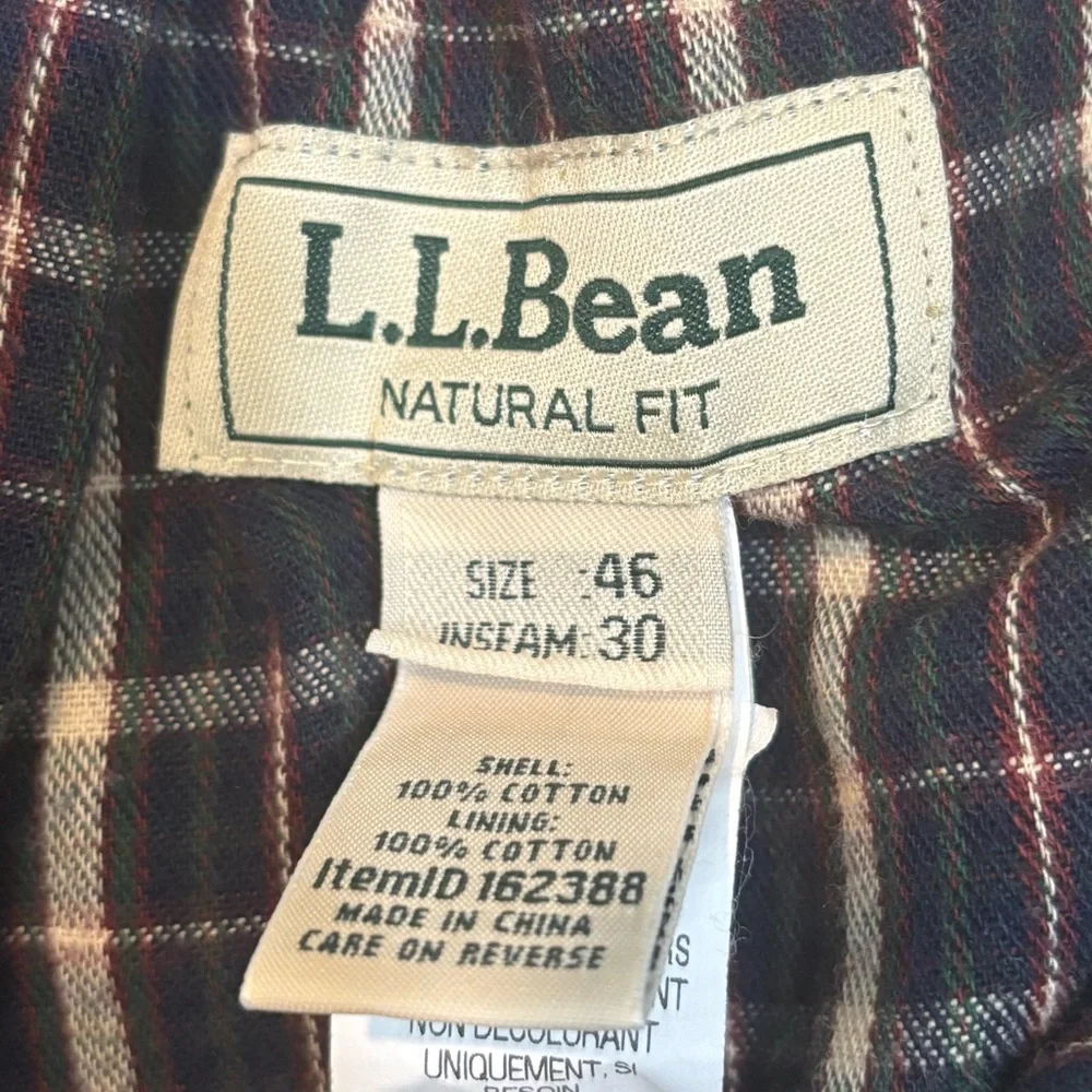 LL Bean Natural Fit Insulated Khaki Pants Men’s Size 46x30